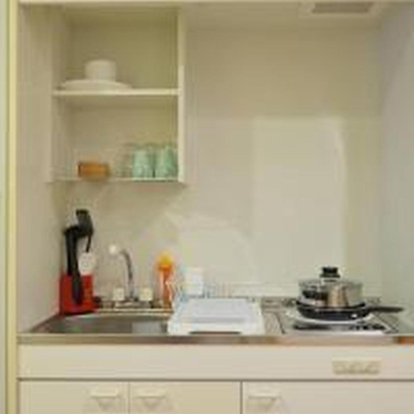 Apartment グランディ703 *
